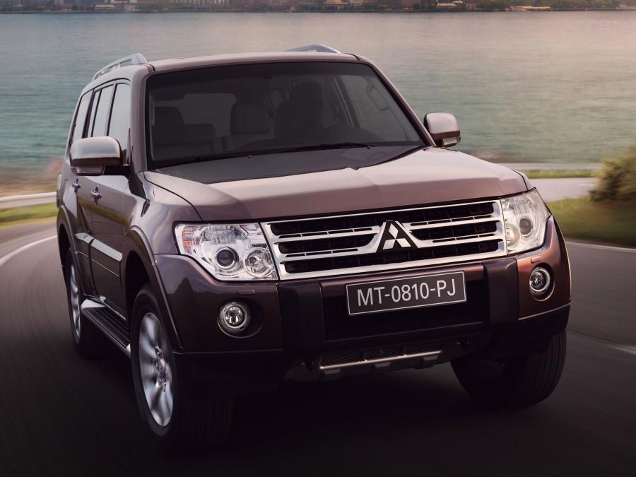  ChangFeng Mitsubishi Pajero 2011 года  (фото 3 из 3)